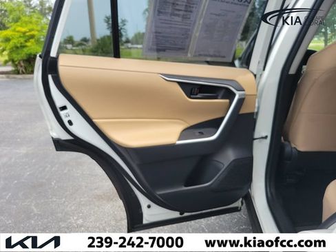 Used 2020 Toyota RAV4 LE w/ All Weather Liner Package AWD/4WD image 14