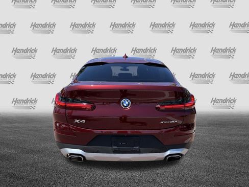 Certified 2025 BMW X4 xDrive30i AWD/4WD image 9