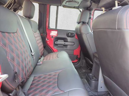 Used 2008 Jeep Wrangler Unlimited X RWD image 16