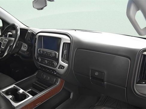 Used 2018 GMC Sierra 1500 SLT image 20