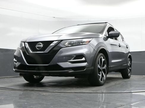 Used 2022 Nissan Rogue Sport SL AWD/4WD image 43
