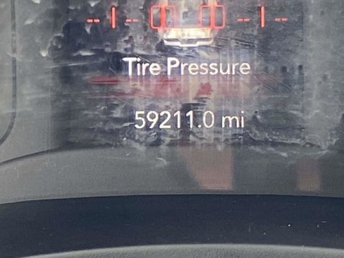 Used 2024 RAM 3500 Tradesman w/ Chrome Appearance Group image 14