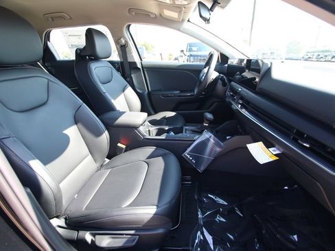 New 2026 Kia K4 EX FWD image 8