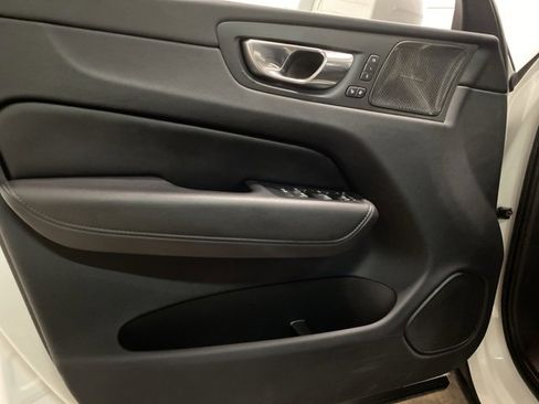 Used 2023 Volvo XC60 B5 Plus w/ Protection Package Premier image 32