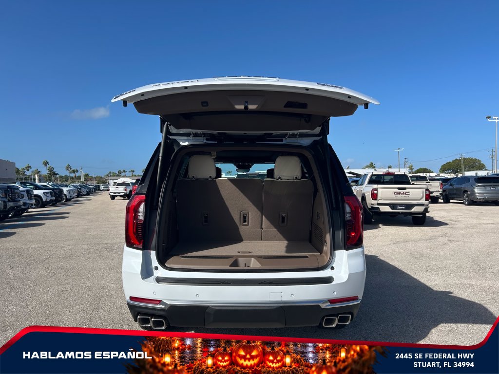 New 2027 GMC Yukon Denali w/ Denali Reserve Package AWD/4WD image 17