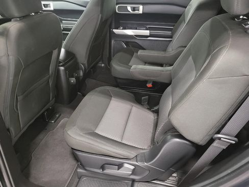 Used 2023 Ford Explorer XLT w/ Class IV Trailer Tow Package image 22