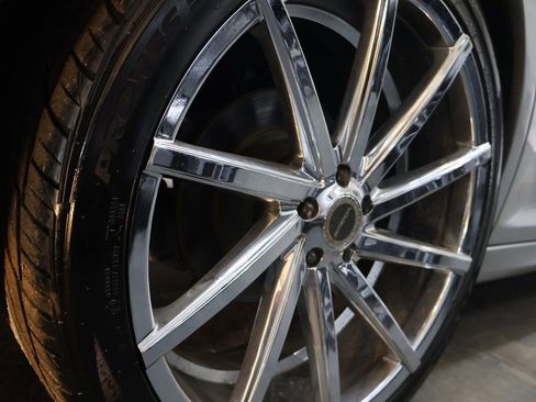 Used 2021 Chrysler 300 S image 29