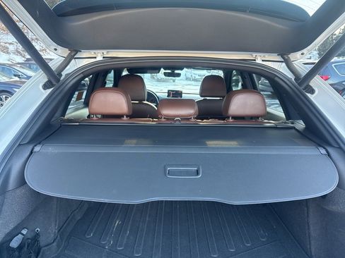 Used 2016 Audi Q3 2.0T Prestige w/ Prestige Package image 16