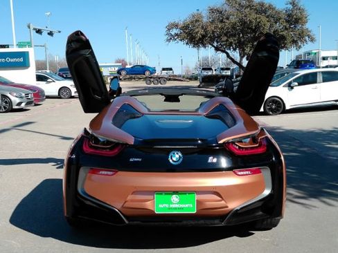 Used 2019 BMW i8 Roadster image 7