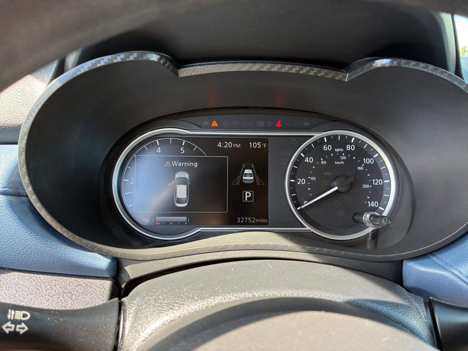 Used 2025 Nissan Versa SV FWD image 37