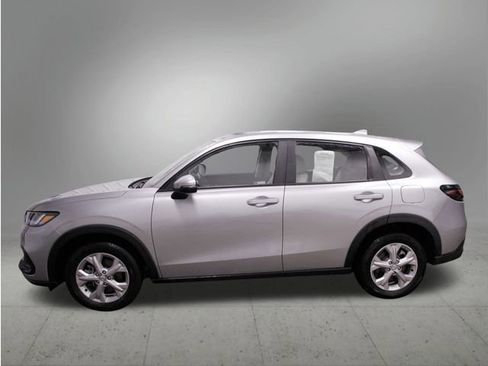 Certified 2024 Honda HR-V LX image 3