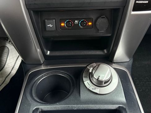 Used 2023 Toyota 4Runner Limited image 38