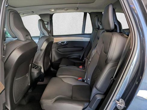 New 2025 Volvo XC90 B6 Core w/ Protection Package Premier image 16