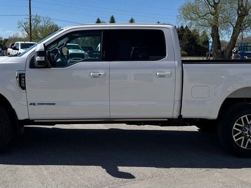 Used 2018 Ford F350 Lariat w/ Lariat Ultimate Package AWD/4WD image 3