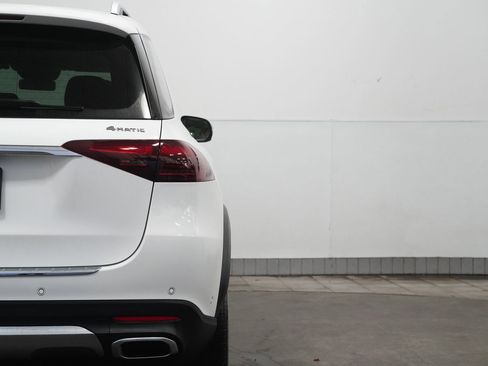 Used 2025 Mercedes-Benz GLE 350 4MATIC image 13