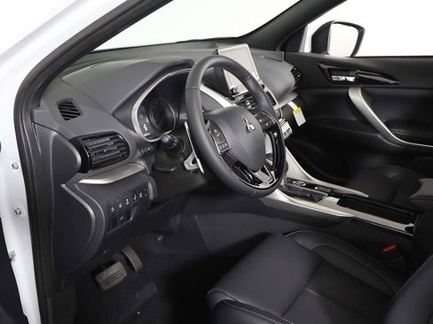 New 2026 Mitsubishi Eclipse Cross SEL image 27