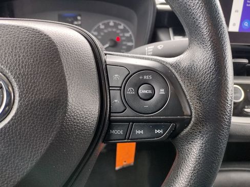 Used 2024 Toyota Corolla LE FWD image 18