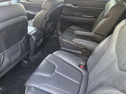 Used 2024 Hyundai Palisade Limited image 21