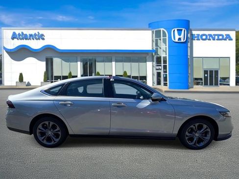 Certified 2023 Honda Accord EX image 4