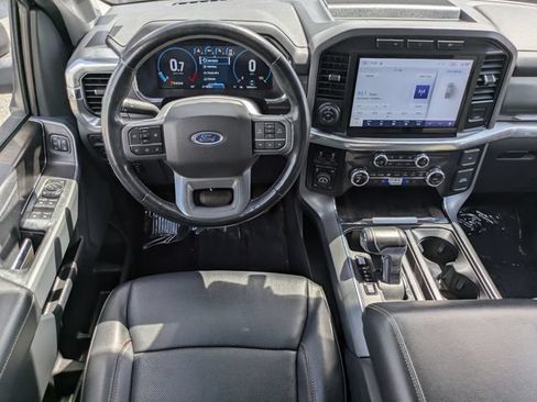 Certified 2022 Ford F150 Lariat w/ Trailer Tow Package AWD/4WD image 18