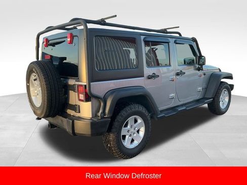 Used 2018 Jeep Wrangler Unlimited Sport S image 7