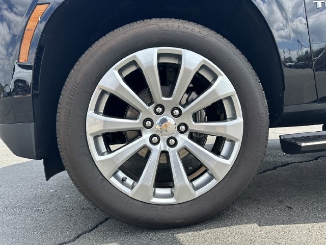 New 2025 Chevrolet Tahoe Premier RWD image 11