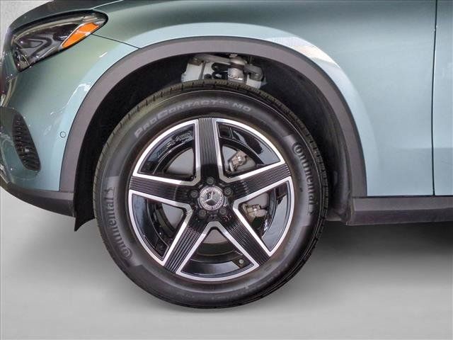 Used 2026 Mercedes-Benz GLC 300 image 23