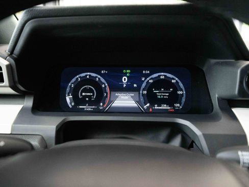 Certified 2024 Toyota Tacoma TRD Off-Road AWD/4WD image 17