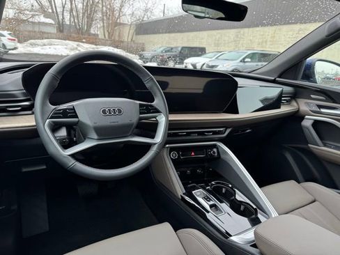 New 2025 Audi Q5 Premium Plus image 25