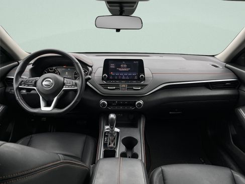 Used 2021 Nissan Altima 2.5 SR FWD image 22