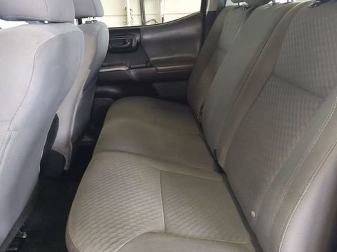 Certified 2021 Toyota Tacoma SR5 image 14