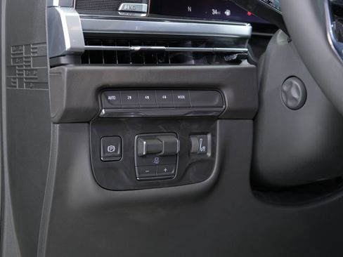 Used 2026 Cadillac Escalade ESV Sport image 77