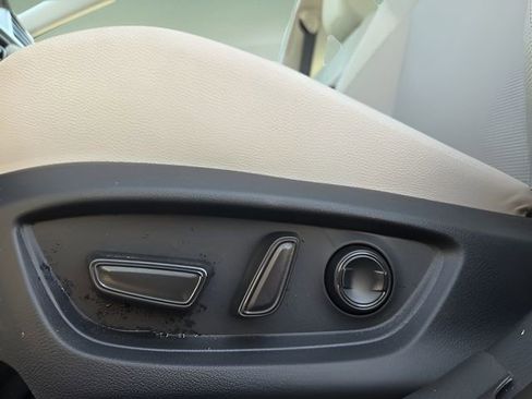 Used 2026 Toyota Camry XLE w/ Premium Plus Package image 20