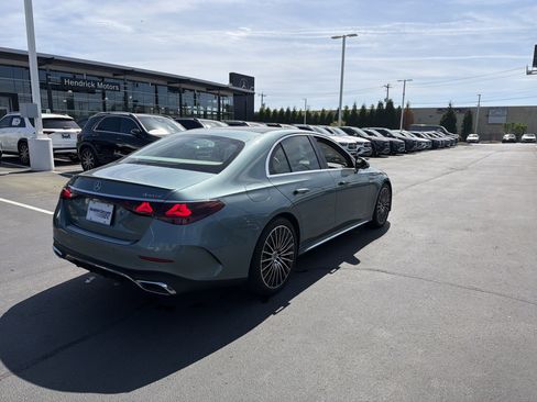 Used 2025 Mercedes-Benz E 450 4MATIC Sedan image 17