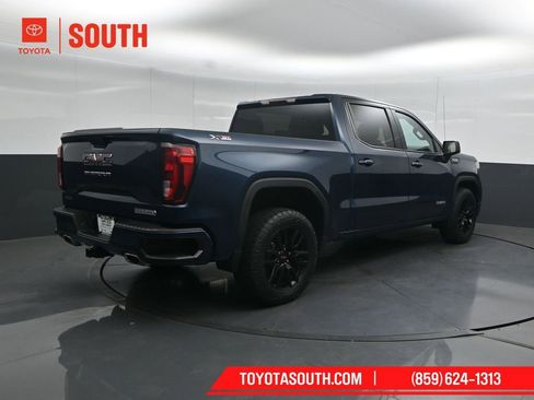 Used 2021 GMC Sierra 1500 Elevation w/ X31 Off-Road Package AWD/4WD image 2