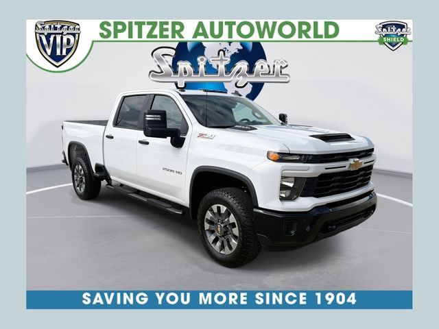 Used 2025 Chevrolet Silverado 2500 Custom w/ Custom Value Package AWD/4WD image 1