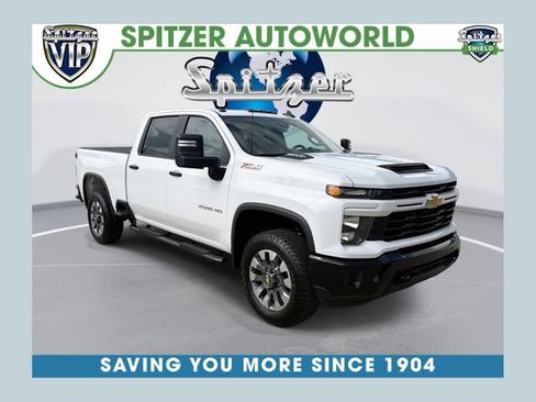 Used 2025 Chevrolet Silverado 2500 Custom w/ Custom Value Package AWD/4WD image 1