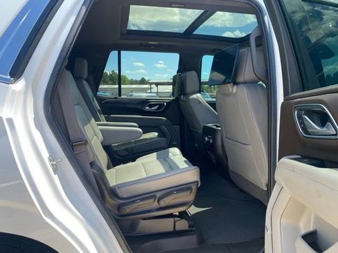 Used 2021 GMC Yukon SLT w/ SLT Premium Package RWD image 14