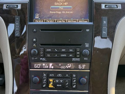 Used 2009 Cadillac Escalade ESV 2WD image 25