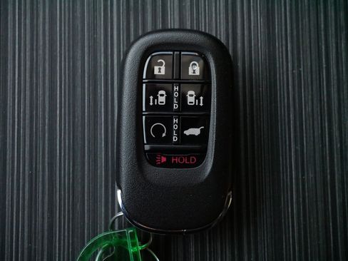 Certified 2026 Honda Odyssey Elite image 32