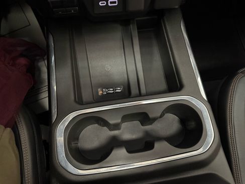 Certified 2021 GMC Sierra 2500 AT4 w/ AT4 Premium Plus Package image 19