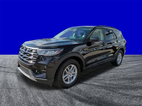 New 2026 Ford Explorer Active w/ Active Comfort Package RWD image 8