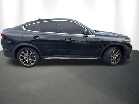 Used 2022 BMW X6 xDrive40i w/ Luxury Seating Package AWD/4WD image 4