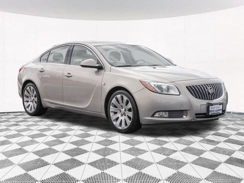 Used 2011 Buick Regal CXL Turbo w/ TO7 Preferred Equipment Group FWD image 11