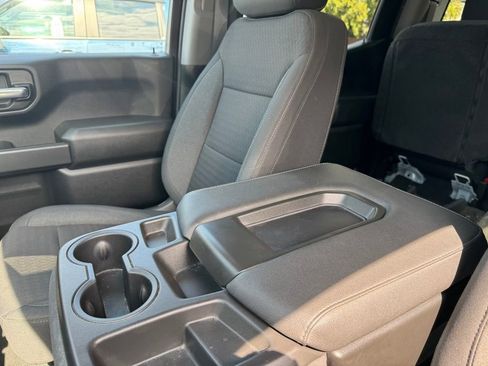 Used 2023 Chevrolet Silverado 1500 Custom image 17