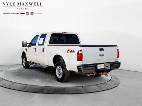 Used 2010 Ford F250 XLT AWD/4WD image 14