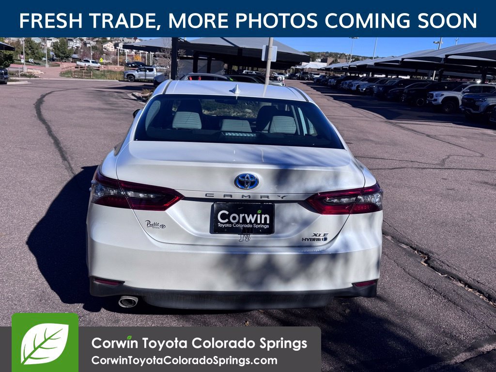 Used 2024 Toyota Camry XLE w/ Navigation Package FWD image 7