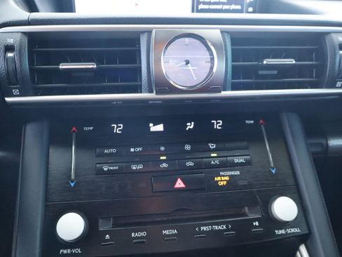 Used 2018 Lexus IS 350 F Sport image 18