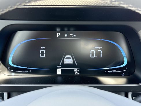 New 2026 Hyundai Elantra SEL Sport FWD image 19