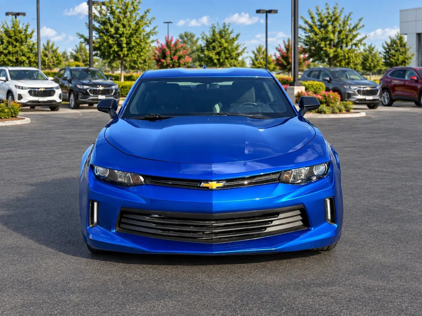 Used 2018 Chevrolet Camaro LT RWD image 8